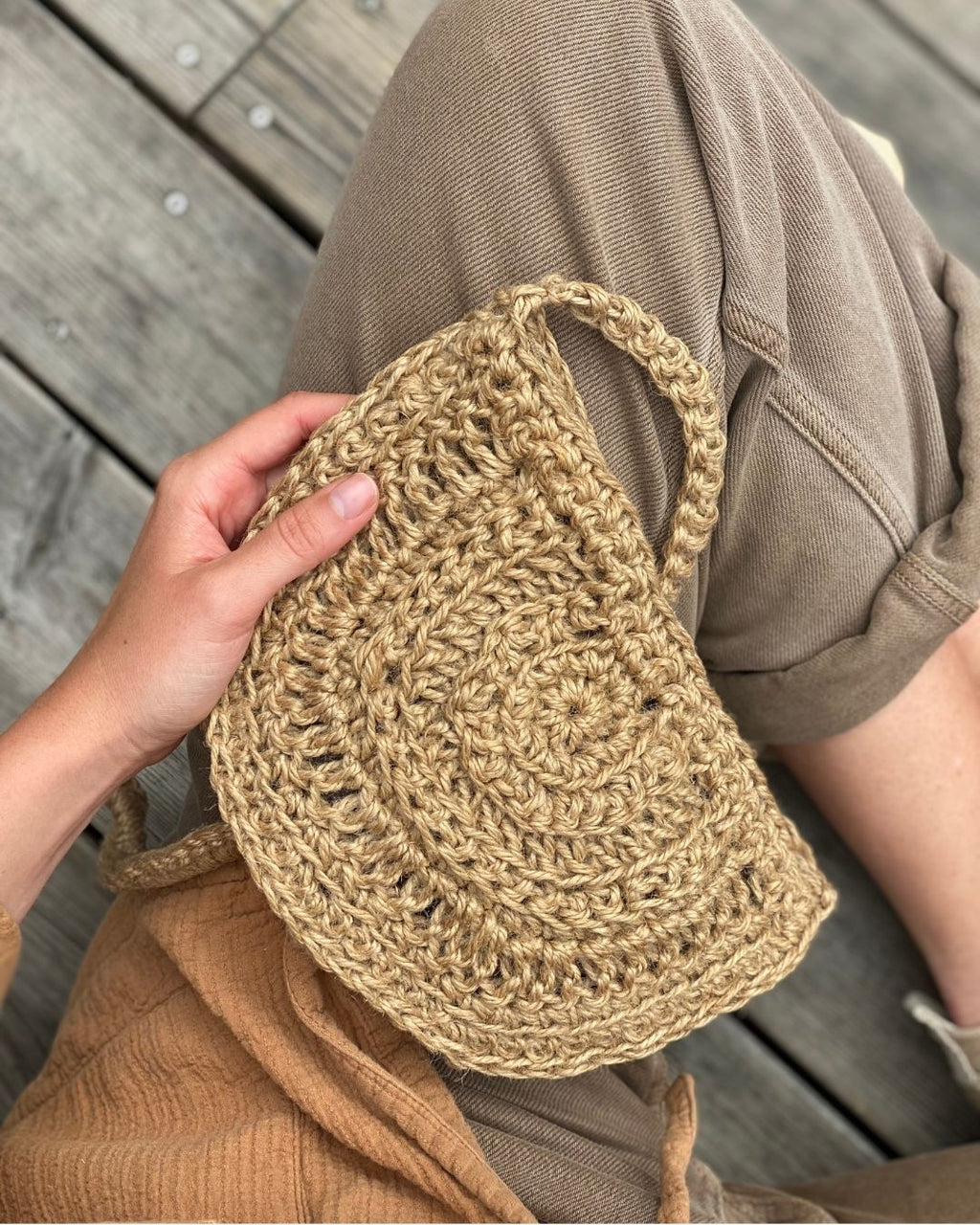 Half Moon Bag (EN)